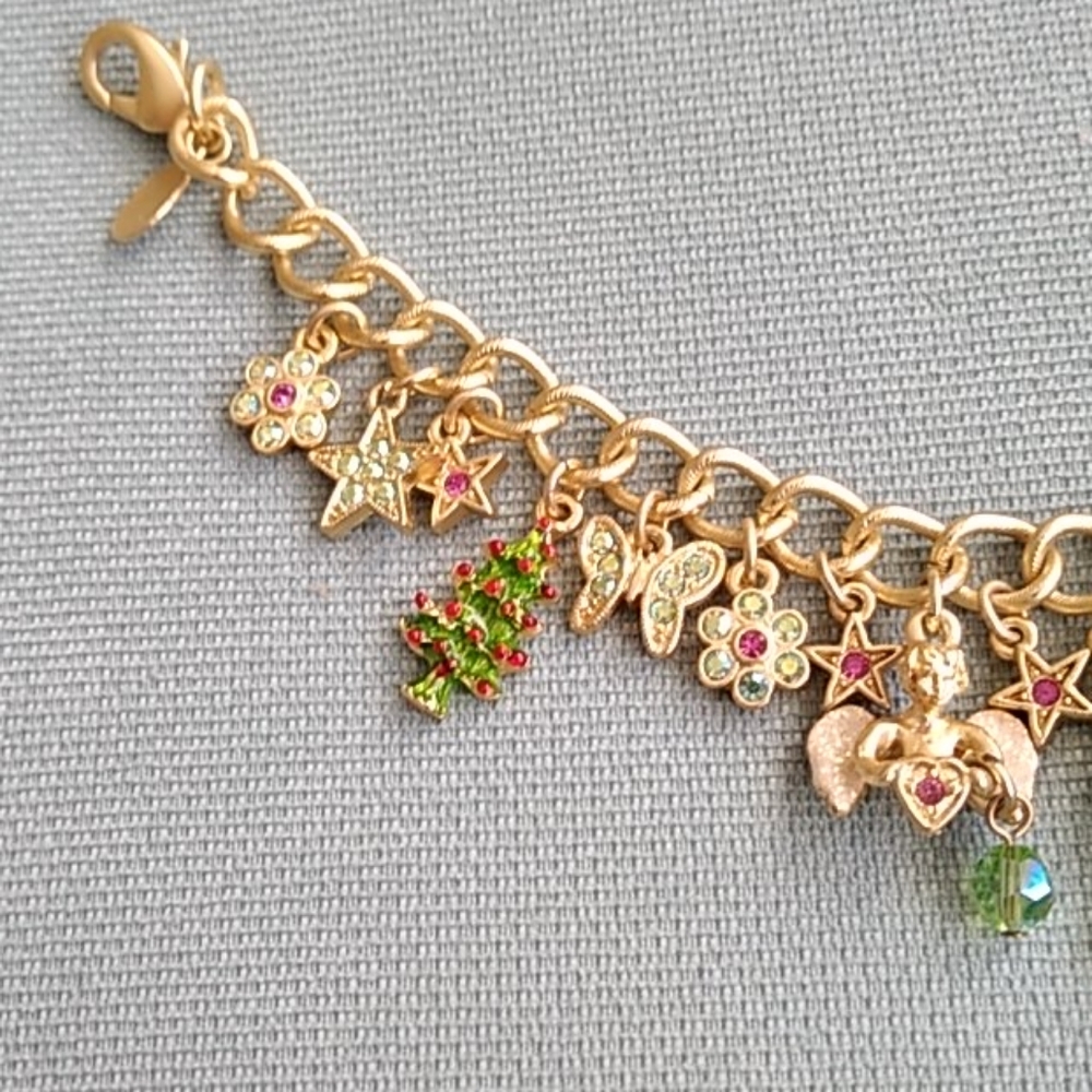 KIRK'S FOLLY CHRISTMAS π BRACELET - Picture 2 of 8